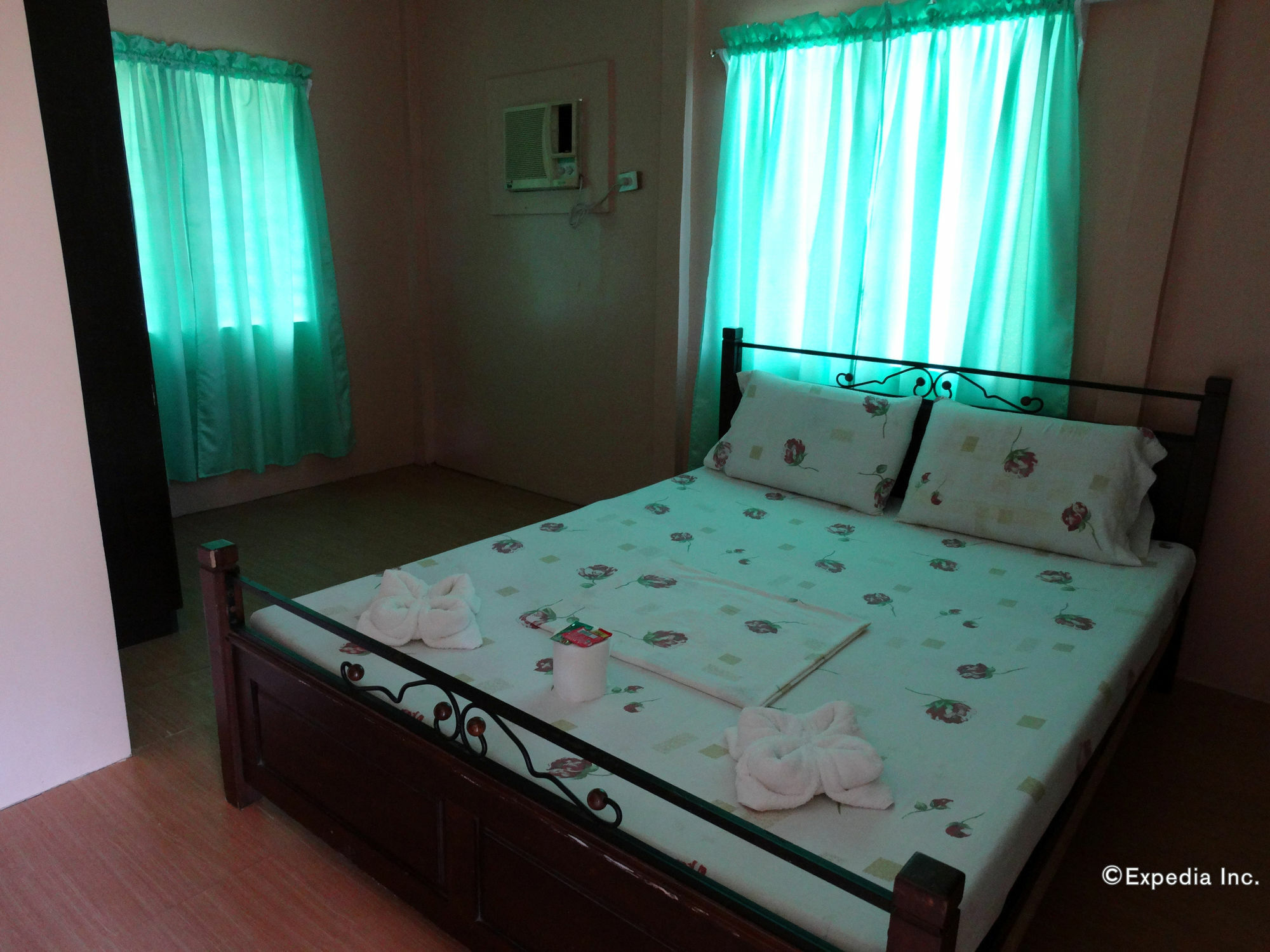סמאל Punta Del Sol Araceli Beach Resort מראה חיצוני תמונה